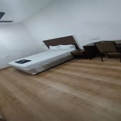 Elite Residency Tambaram โรงแรมใกล้ย่าน Tambaram