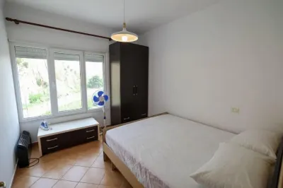 Tirent Apartment -Cozy 1-Bedroom Stay at Shkëmbi i Kavajës 2
