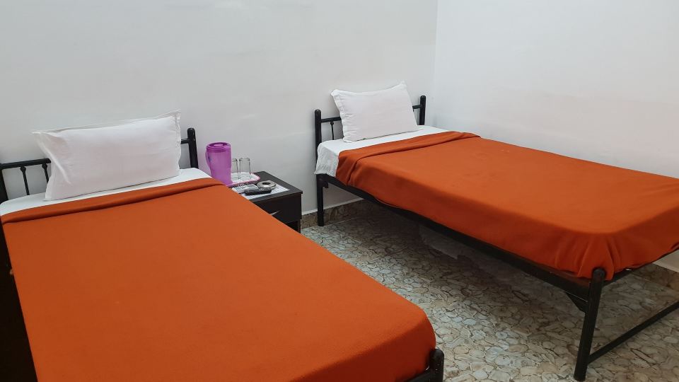 Hotel Sagar Plaza