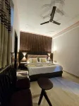 Shri Krishna Divine Dham Hotels in Isapur Khadar
