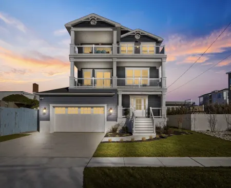 6Br Heated Pool Hot Tub Game Room Elevator