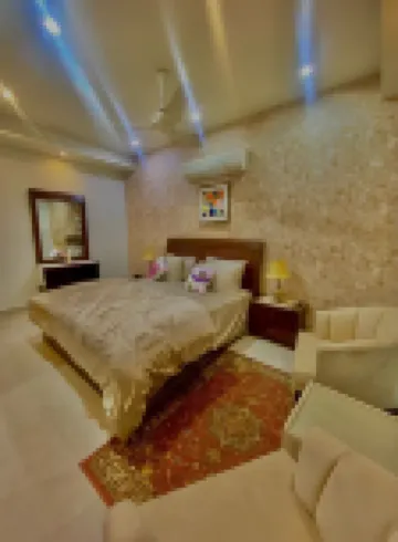2Bedroom BahriaTown-Manzar Holiday Homes