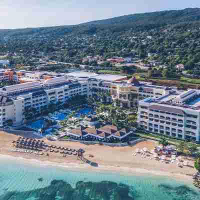 Joia Rose Hall by Iberostar Hotel Exterior