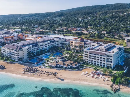 Joia Rose Hall by Iberostar