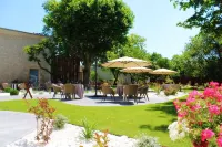 Mas de Boudan Hotels in Caissargues