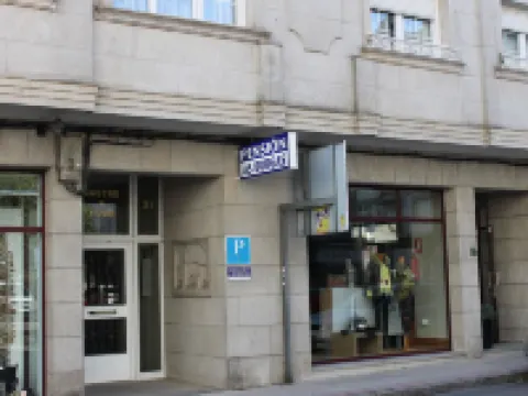 Pensión As Burgas Hotels in Caldas