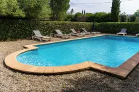 Hôtel Les Oliviers Hôtels à : Taradeau