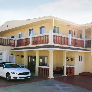 Playa Hermosa Inn at the Beach