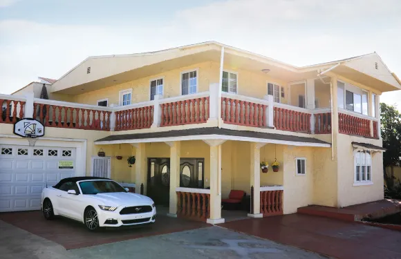 海灘邊的Playa Hermosa旅店