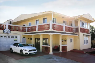 Playa Hermosa Inn at the Beach Hotels in 