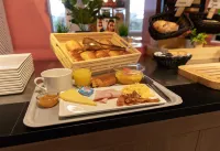 奧爾良北薩蘭B&B住宿加早餐酒店 - 早餐