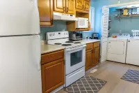 Quaint home in Oak Hill, Conveniently Located.