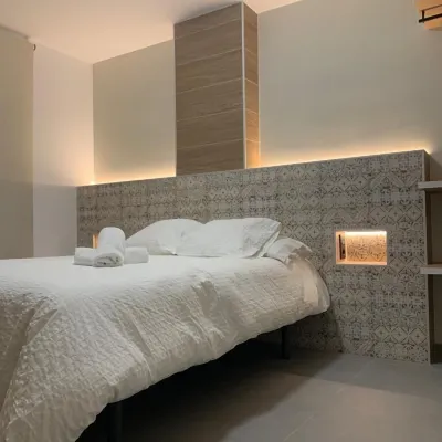 Hostal Acemar Hotels near Puerto Banus