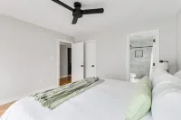Modern 3-bedroom 3 bathroom Retreat 리치몬드 호텔
