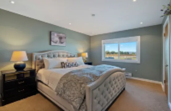 Boots & Barrels Ranch-2 master bedrooms,2 add'l bedrooms,3 baths, views, firepit