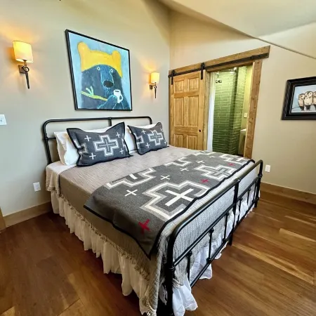 Luxurious Condo - New Construction in Angel Fire