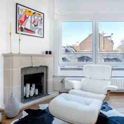 Molière Design Residence Others