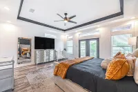 Downtown Houston Escape 3Br Modern Home + Heated Pool