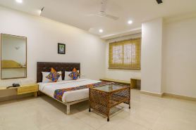 FabHotel Aamantran & Banquet Halls - Nr Rtc X Roads Metro Station