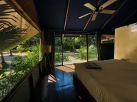 Libelula Tulum Beachfront Hotel Hotels near Cesiak