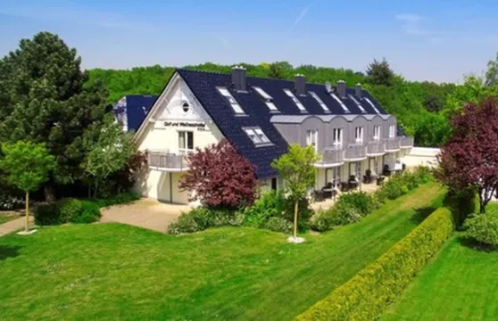 斯特蘭德古魯恩高爾夫及水療度假村