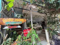 Toonja Koh Larn - balcony