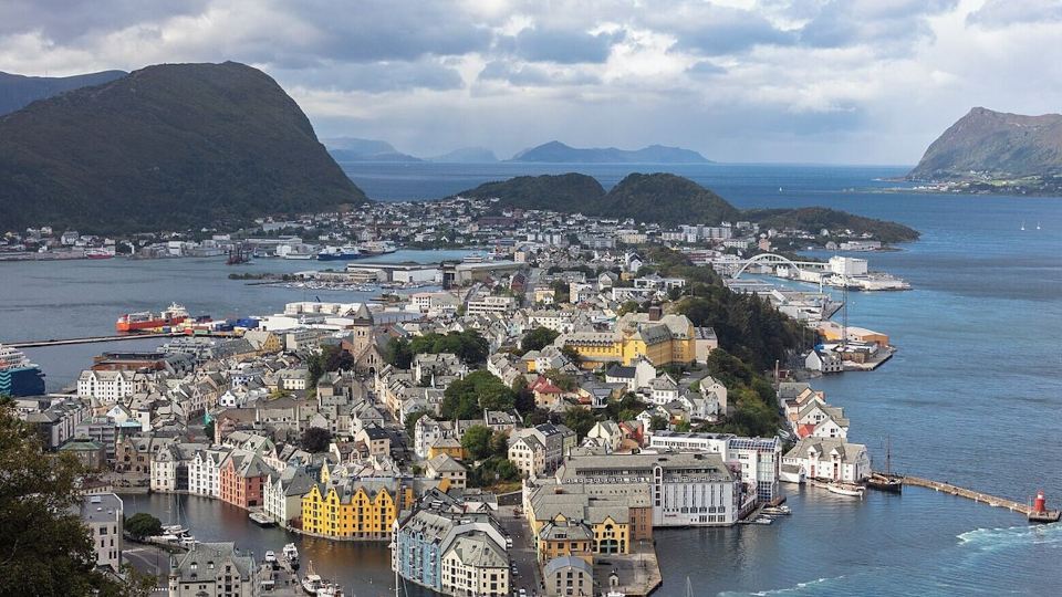 Room-peaceful Mini-apartment in Ålesund'