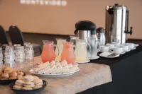 Dazzler by Wyndham Montevideo - breakfast