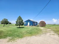 Comfy 2 bedroom home, near Palo Duro Canyon! Hotels near Crossroads country church
