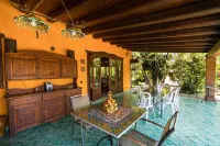 Villa Fratantoni con Accesso Diretto Alla Spiaggia Hotels in Sant'Agata di Militello