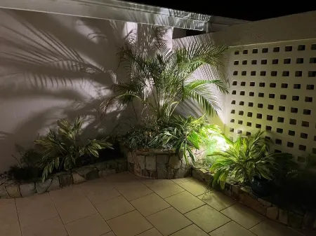 Renovated villa, a haven of peace with an exceptional view, 1 min from the beach