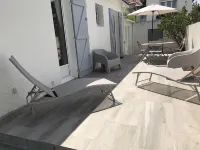 CHARMING HOUSE Các khách sạn ở Le Pouliguen