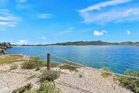 Oceanfront amazing 2 BR Villa - 2 min from the beach