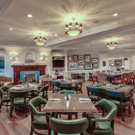 Emerald Grande W222- Rexford's Beach Retreat Отели рядом с достопримечательностью «Гавань Дестина»