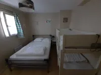 Ground floor apartment with terrace & heated pool Các khách sạn ở Condette