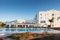 Dona Filipa Hotel - Swimmingpools