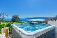 Breathtaking luxury villa 400m2 Amazing View Infinity Pool Whirlpool Sauna Hotel a Bast
