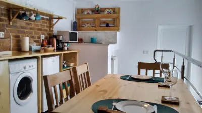 Babel Apartment Timisoara Отели в г. 