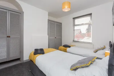 No.1 School House Hotels near St James Church Leyland