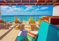 Oceanview Isla Mujeres Villa - Private Pool, Steps from Snorkeling, & Skybar