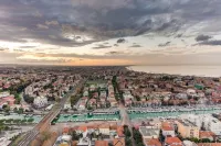 SUPER SEA VIEW PENTHOUSE