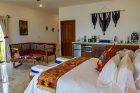 CASA ROCA Chaac South Suite / Parking / Quiet / Ocean Front