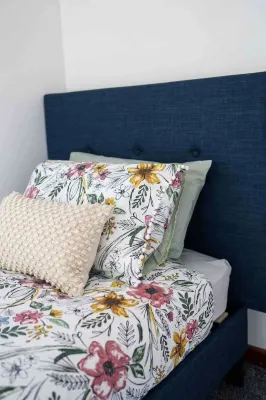 Spacious 4 Bedroom House close to Birmingham City Center  호텔