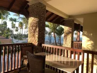 Beautiful beach condo