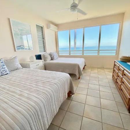Ultimate Oceanfront Villa: Beach, Jaw-Dropping Views and Pool