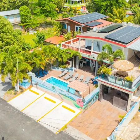Vacation House with Private Pool BamBam 1