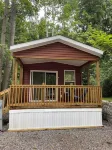 Creekside Cabin by The Ark