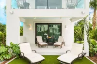 Villa DelEvan 4A / 1-bedroom villa on the Grace Bay Beach,