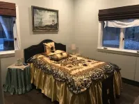 tennis court, pool, spa ,fitness, movie  theater Hotel a Chatsworth