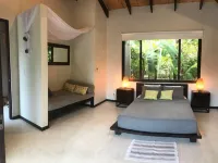 Casas de Agua. Villa Agua Viva. Natural walking trail to the beach.